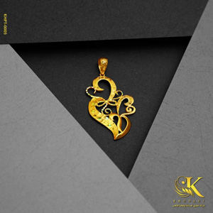 قلادة ذهبية